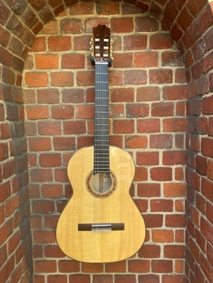 Admira Ora Blanca Classical